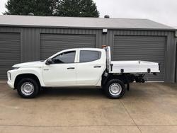 2022 Mitsubishi Triton GLX