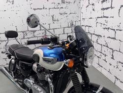 2017 Triumph Bonneville T100 (900cc) Bonneville Blue