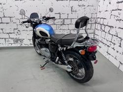 2017 Triumph Bonneville T100 (900cc) Bonneville Blue