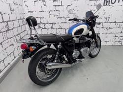 2017 Triumph Bonneville T100 (900cc) Bonneville Blue
