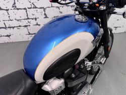 2017 Triumph Bonneville T100 (900cc) Bonneville Blue