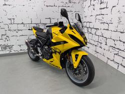 2025 Suzuki GSX-8R GSX-R Yellow