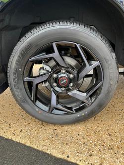 2025 Isuzu MU-X X-TERRAIN