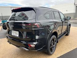 2025 Isuzu MU-X X-TERRAIN