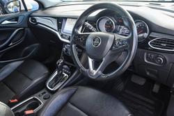 2017 Holden Astra RS-V