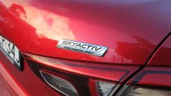 2015 Mazda 2 Maxx DL Series Soul Red