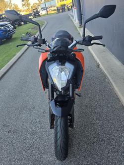 2024 KTM 200 Duke Duke