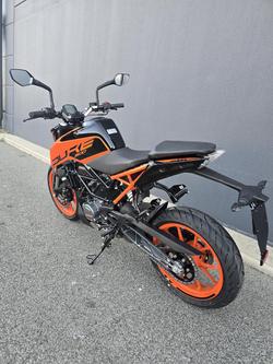 2024 KTM 200 Duke Duke