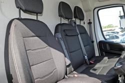2025 Peugeot Boxer Pro