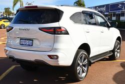 2023 Isuzu MU-X LS-T