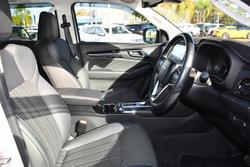 2023 Isuzu MU-X LS-T