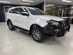 2021 Isuzu MU-X LS-U