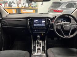 2021 Isuzu MU-X LS-U