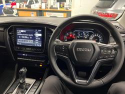 2021 Isuzu MU-X LS-U