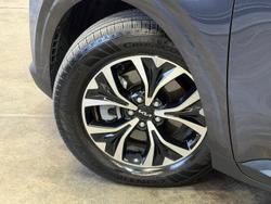 2023 Kia Carnival SLi