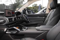 2025 LDV D90 Executive