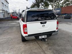 2015 NISSAN NAVARA ST (4x2)