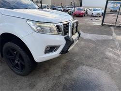 2015 NISSAN NAVARA ST (4x2)