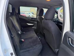 2015 NISSAN NAVARA ST (4x2)