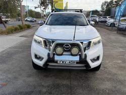 2015 NISSAN NAVARA ST (4x2)