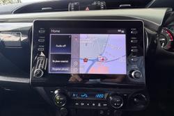 2021 Toyota Hilux SR5
