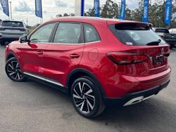 2025 MG ZS Essence Turbo ZS32 MY25 Diamond Red