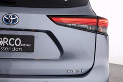 2023 Toyota Kluger GX