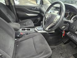 2017 Nissan Navara ST