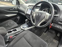 2017 Nissan Navara ST