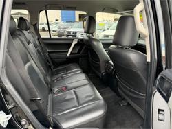 2017 TOYOTA LANDCRUISER PRADO GXL (4x4)