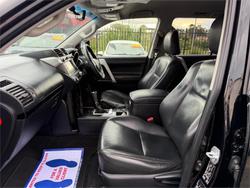 2017 TOYOTA LANDCRUISER PRADO GXL (4x4)