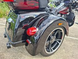 2022 HARLEY-DAVIDSON FLHTCUTGSE CVO TRI GLIDE (117)