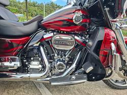 2022 HARLEY-DAVIDSON FLHTCUTGSE CVO TRI GLIDE (117)