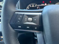 2024 Mitsubishi Outlander LS