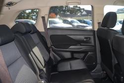 2016 Mitsubishi Outlander LS