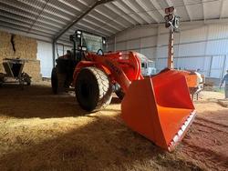 2013 Hitachi Zw310 Orange