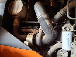 2013 Hitachi Zw310 Orange