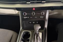2022 Kia Carnival S