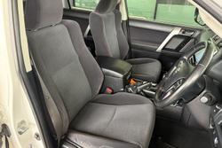2023 Toyota Landcruiser Prado GXL