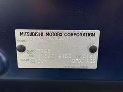 2023 Mitsubishi Outlander ES