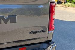 2026 RAM 1500 Express Black Edition Hurricane SO