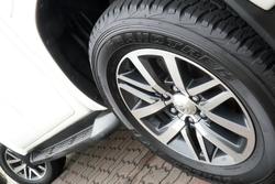 2019 Toyota Hilux SR5