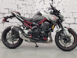 2021 Kawasaki Z900 (ZR900F) Z White