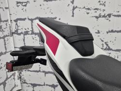 2021 Kawasaki Z900 (ZR900F) Z White
