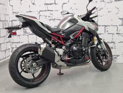 2021 Kawasaki Z900 (ZR900F) Z White