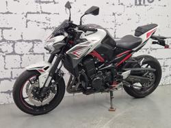 2021 Kawasaki Z900 (ZR900F) Z White