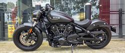 2025 Indian SCOUT BOBBER BLACK