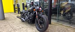2025 Indian SCOUT BOBBER BLACK
