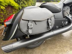 2016 Indian CHIEF DARK HORSE Black