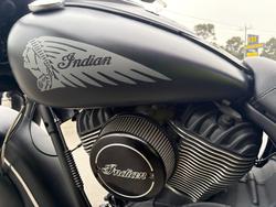 2016 Indian CHIEF DARK HORSE Black